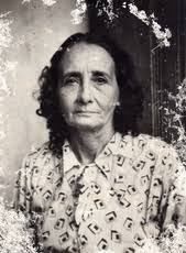 Ines Rojas's Instagram, Twitter & Facebook