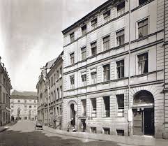 Verlorene Strassen 1910 Alte Leipziger Str Blick Auf Die Jungfernbrucke Ohne Treppen Messbildanstalt Berlin Geschichte Berlin Historische Fotos