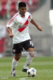 Mariano dalla libera is an actor, known for todo x 2 pesos (1999), masterchef after hour (2021) and el partido del sábado (1997). El Hachita Luduena Club Atletico River Plate Futbolero Futbol