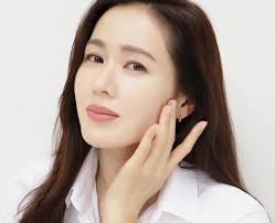 Being a well cast mystery thriller with a focus on drama 'blood and ties' promises to do everything right. Son Ye Jin Wikipedia