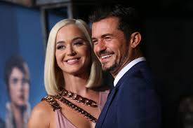 Katy perry addresses delivering a baby and new album 'in the same week'. Katy Perry Orlando Bloom Lustiges Wahl Duett Fur Tochter Daisy Dove Gala De