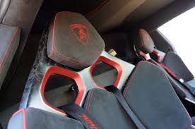 Lamborghini Veneno Lp750 Interior Black And Red Seat Details Best Lamborghini Lamborghini Veneno Lamborghini