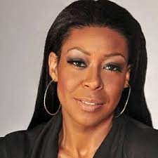 He shoe size 7.5 (us) and dress size 8 (us). Tichina Arnold Bio Affair Divorce Net Worth Ethnicity Salary Age Nationality Height Comedian Actress Singer