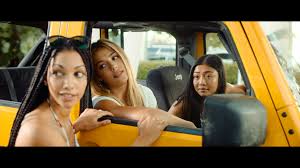 47 meters down grossed $44.3 million in the united states and canada and $17.4 million in other territories for a worldwide total of $61.7 million, against a production budget of $5.5 million. Jamie Foxx And Sylvester Stallone S Daughters Costar In First Feature Wwd