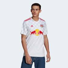 Alex sandro 12 arthur 5 bentancur 30 bernardeschi 33 bonucci 19 chiellini 3 chiesa 22 cuadrado 16 danilo 13 de ligt 4 demiral 28 dybala 10 frabotta 38 kulusevski 44 mckennie 14 morata 9 pinsoglio. Adidas New York Red Bulls 21 22 Heimtrikot Weiss Adidas Deutschland