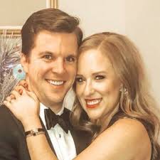 Mia Harper (@miacmiles)