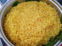 165 resep penganan populer nusantara (2015) oleh yasa boga terbitan pt gramedia pustaka utama. Pulut Kuning Dengan Menggunakan Santan Kotak Ganti Santan Asli