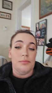 Kelly Coll (@kellycoll77)