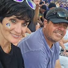 𝗦𝗶𝗴𝗻𝗲𝗱 𝘁𝗼 𝗧𝗛𝗘, Terry Moore📝🌰