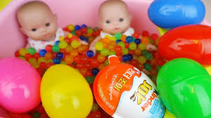 Rainbowlearning presents learning colors with baby doll bath time, gum balls, surprise eggs, and toys. Orbeez Shower Baby Doll And Surprise Eggs Kinder Joy Toys Play Youtube