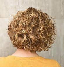 Honey Blonde Curly Bob Dun Krullend Haar Kapsels Grijs Krullend Haar Bob Kapsel Krullen