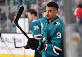 San jose sharks forward evander kane denied claims made by his wife, anna, that he has a gambling addiction and bet on his own games in a pair of statements posted to twitter on sunday. San Jose Sharks Evander Kane Told To Stick To Basketball Speaks Out On Racism In Hockey