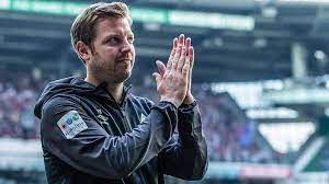 Anfang april 2016 hatte thomas schaaf zuletzt als trainer gearbeitet, war dann aber bei hannover 96 entlassen worden. Florian Kohfeldt Bleibt Trainer Bei Werder Bremen Verlangerung Bis 2023 Sportbuzzer De