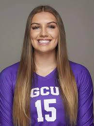 Maya Krause's Instagram, Twitter & Facebook