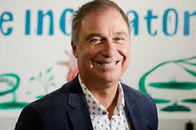 Stuart Spencer-Calnan to step down as Roberts Bakery MD