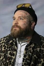 What's the one song that reminds you of your senior year? Put your song and  grad year Flo rida