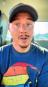 Let's take a moment to recognize the contributions and vital role farmers  play in our everyday lives. Thank you to the thousands of hard-working farm  families across the Bluegrass State. Happy National