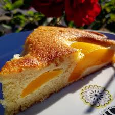Gateau Moelleux Peches Et Amandes Gateau Moelleux Gateau Peche Gateau Moelleux Aux Abricots