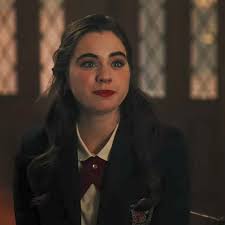 Discover 7 Donna Sweett and riverdale ideas