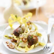 Lowenzahn Salat Mit Speckpflaumen Rezept Rezept Lebensmittel Essen Rezepte Essen Und Trinken