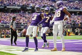 13-2!!! Tough win BUT WE UP BABYY!! LETS GOO!! EVERYONE SKOLLL!! 🥳🥳🥳🥳🥳 
