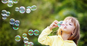 Tu niño en edad preescolar puede disfrutar de paseos en bicicleta. Juegos Al Aire Libre Para Ninos Desde 6 Anos Para Descargar