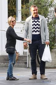 After being released from custody, cotton became a regular news feature. Sarah S Style Scream 2 Reunion Smg W Liev Schreiber Liev Schreiber Sarah Michelle Gellar Fashion