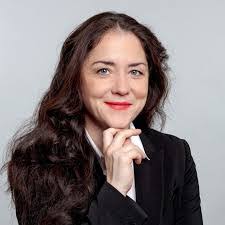 Tara Gerlach's Instagram, Twitter & Facebook