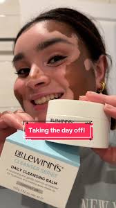 Ugh I can’t tell you how good it feels to have a fresh start and fresh  face! Especially after wearing make up all day! And finding a product that  I know effectively cuts through waterproof make up and ...