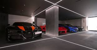 Incredible $40 Million Mansion Hides a $4 Million 14-Car Underwater Garage - autoevolution