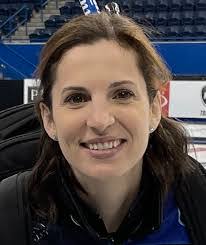 Lisa Weagle's Instagram, Twitter & Facebook