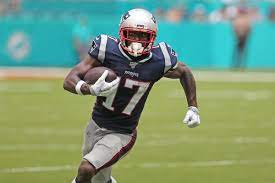 The new england patriots are releasing antonio brown, patriots spokesperson stacey james said. Antonio Brown Was A Focal Point Of The Offense In His Patriots Debut The Ringer