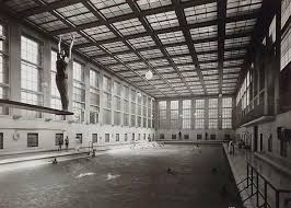 This Gem Of Bauhaus Architecture On The Quiet Side Road Of Busy Torstrasse Houses An Attractive Indoor Swimming Pool Bauhaus Architecture Bauhaus Architecture