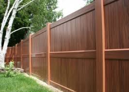 Please call or text john vu 403 803 3233 email johnvu@thequeenshandyman.com for a free estimate cost base on house type, materials. Vinyl Fence Windsor Toronto On Pvc Fencing Supplies Windsor