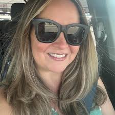 Will big puffy tote bags be available in TN?