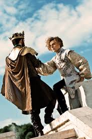 Suas vitórias em torneios, deslumbrante aparência e carisma o tornaram famoso nas cortes dos sete reinos. A Song Of Cosplay Renly Baratheon Loras Tyrell By Valerio Grutta