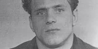 How The Irishman Connects To Other Crime Films (It's Really Cool)