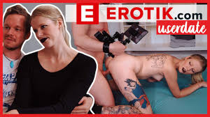 Claudia Swea bringt ihn zum Abspritzen! (Englisch)