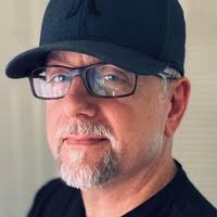 60+ "Tom Shank" profiles