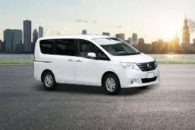 Book a test drive today! Nissan Serena 2021 Interior Exterior Images Colors Video Gallery Carmudi Philippines