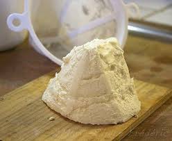 Maintenant Que Vous Savez Faire Le Fromage Frais Clic Je Vais Vous Apprendre A Faire La Ricotta A Partir D Ni Cru Ni Cuit Ricotta Comment Faire Du Fromage