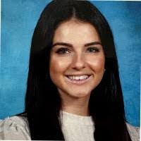 Renee Mealey's Instagram, Twitter & Facebook