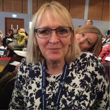 Maria Dore (@MariaRDore)