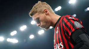 Estadísticas de su carrera (partidos, goles, tarjetas, etc.) e historial de traspasos. Ac Milan Take Kjaer Of Things Milan And Me The Love Affair