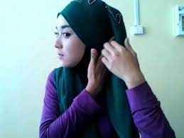 Kumpulan cara cara pakai tudung bawal dan shawl fesyen terkini 2018. Tutorial Bawal Manik Youtube