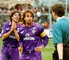 Il est devenu champion du monde. 90s Football On Twitter Gabriel Batistuta And Rui Costa