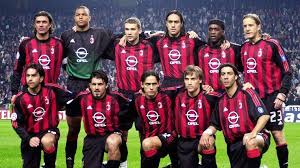 Alessandro Nesta Helped Ac Milan To Two Champions League Crowns During His 10 Years At The Club Foto Di Calcio Calcio Squadra