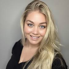 I'm not moving, but I am growing my ability to serve you! If you're looking  to buy or refinance in Michigan, I can now help. Give me a call at  210-896-1634 and