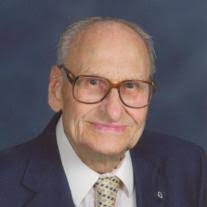 Beth Renner's Instagram, Twitter & Facebook