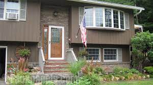 Let's start with what your gc needs to do to create a split entry at the the foundation walls for the other three sides of your home will also be 8' tall from the basement floor to the bottom of the modules. Home Siding For Better Curb Appeal Creative Faux Panels Ranch Exterior Raised Ranch Remodel House Exterior